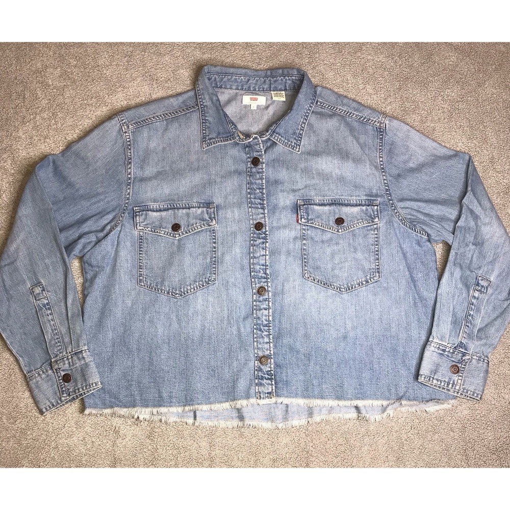 Levi Strauss Womens Large Blue Denim Shirt Long Sleeve Button Up Frayed Look